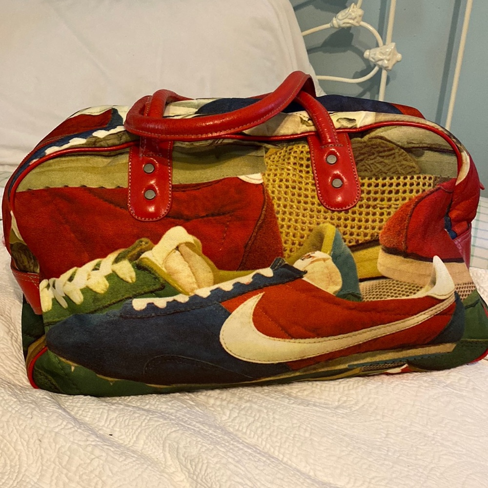 Retro Nike canvas duffel bag